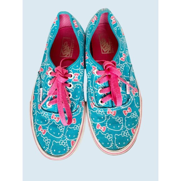 VANS x HELLO KITTY Sanrio Special Edition Low Pro Lace Up Sneakers Sz 7 - Picture 3 of 8